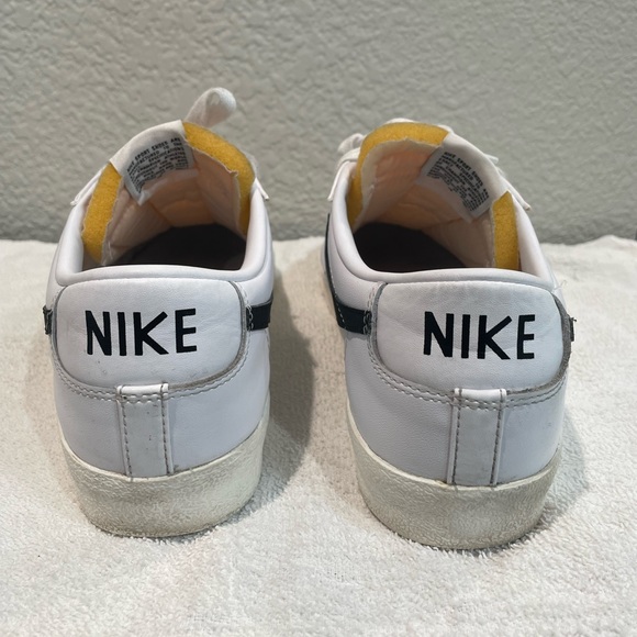 Nike Blazer low ‘77 - Men’s Size 11.5. - Picture 2 of 3